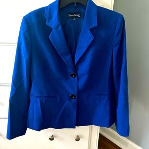 Women’s suit jacket
